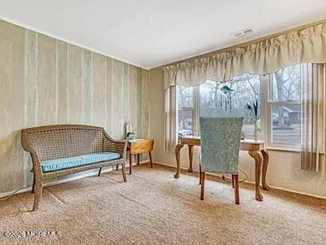 1004 Woodlane Road, Jackson, NJ 08527