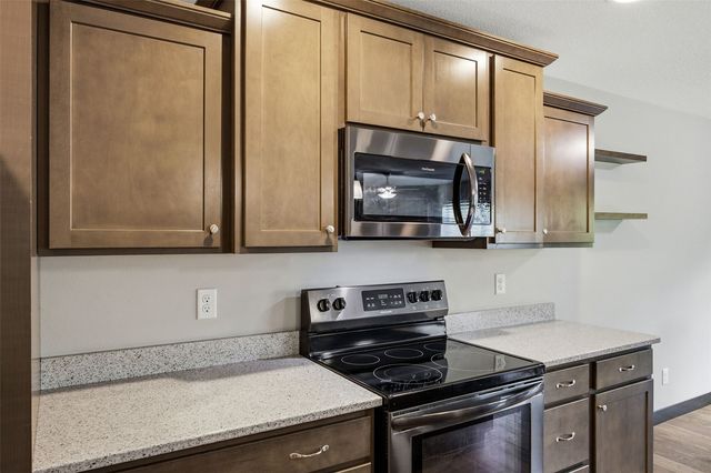 3509 Pioneer Avenue SE, Cedar Rapids, IA 52403