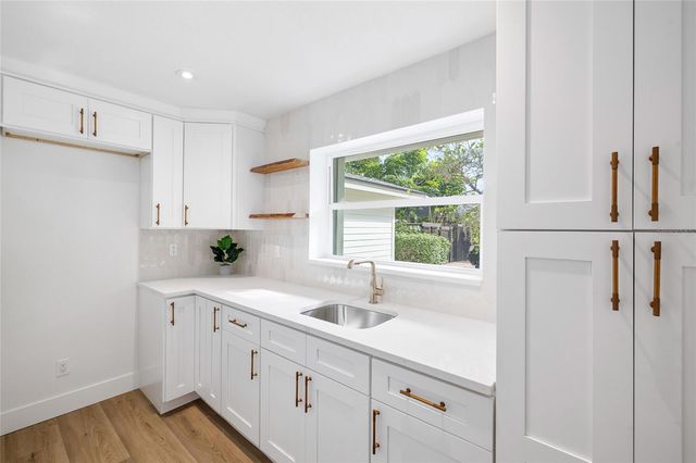 13310 GOLF CREST CIRCLE, Tampa, FL 33618