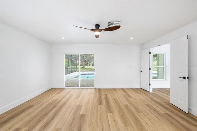 13310 GOLF CREST CIRCLE, Tampa, FL 33618