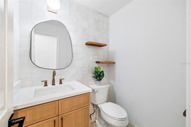 13310 GOLF CREST CIRCLE, Tampa, FL 33618