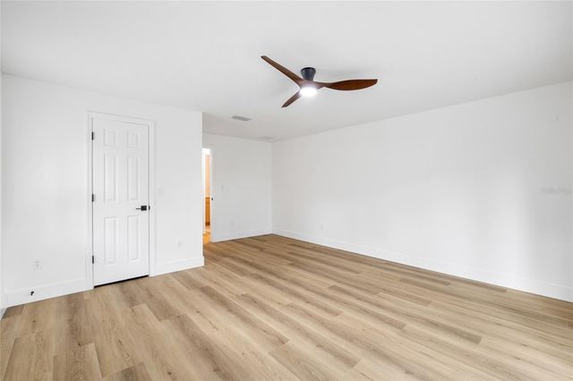 13310 GOLF CREST CIRCLE, Tampa, FL 33618