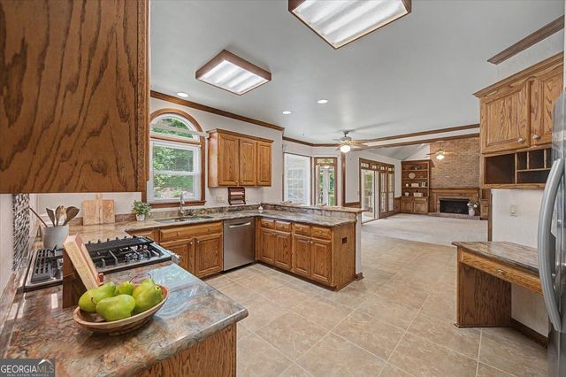 161 Infantry Way SW, Marietta, GA 30064
