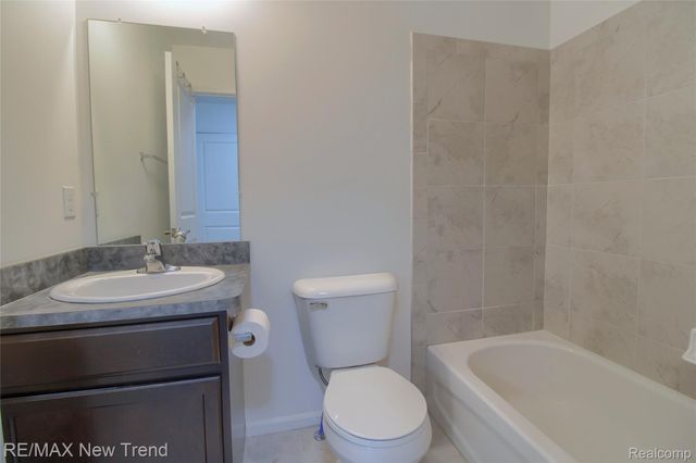 3142 JOHANNA WARE W, Wixom, MI 48393