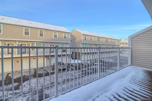 3142 JOHANNA WARE W, Wixom, MI 48393