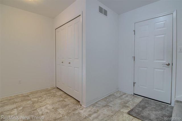 3142 JOHANNA WARE W, Wixom, MI 48393