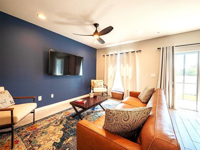 391 CAPE HONEYSUCKLE PLACE, Sanford, FL 32771