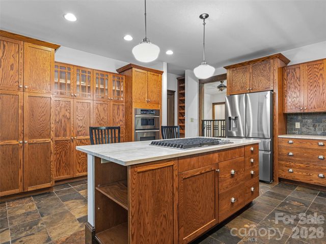 1606 Olmsted Drive, Asheville, NC 28803