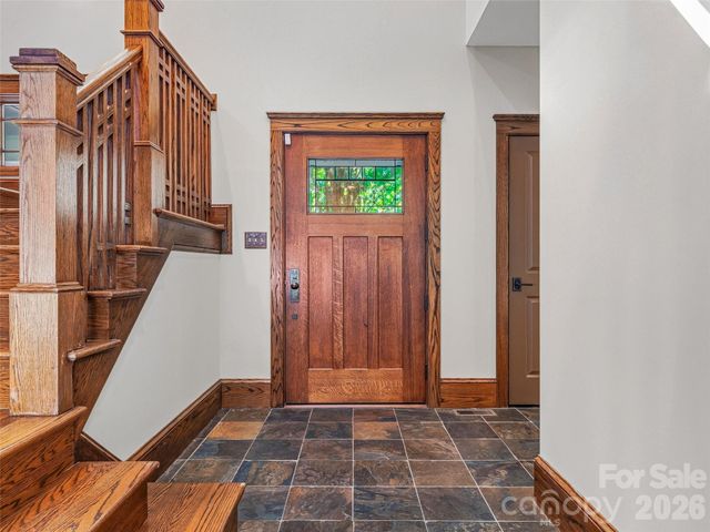 1606 Olmsted Drive, Asheville, NC 28803