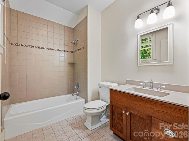 1606 Olmsted Drive, Asheville, NC 28803