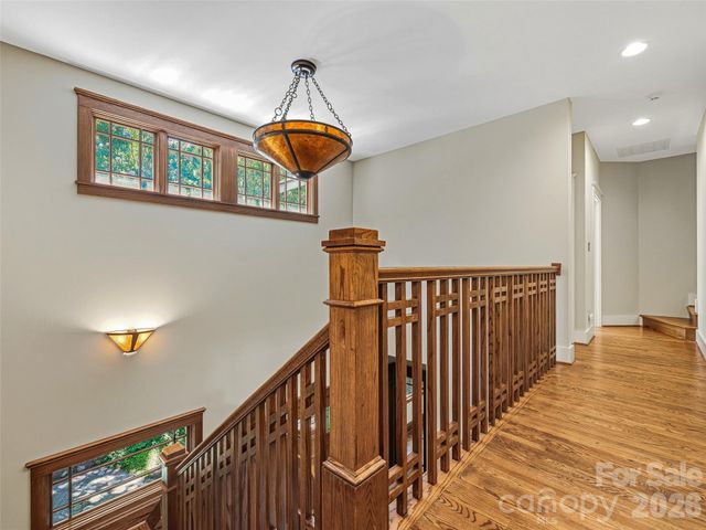 1606 Olmsted Drive, Asheville, NC 28803