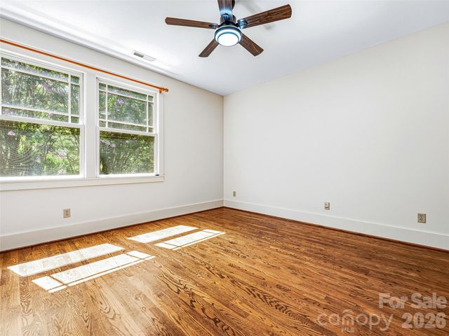 1606 Olmsted Drive, Asheville, NC 28803