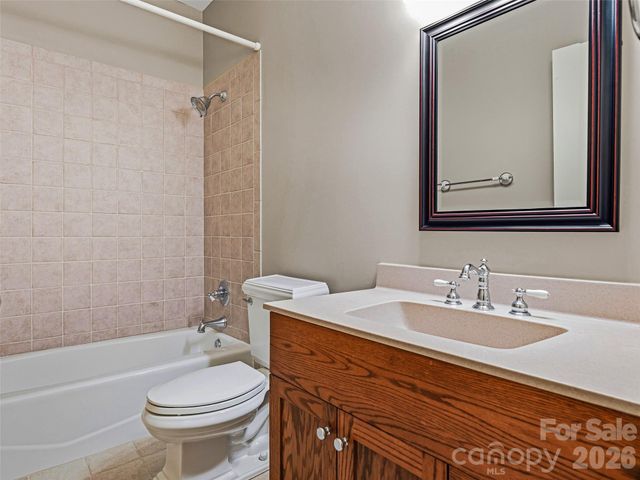 1606 Olmsted Drive, Asheville, NC 28803