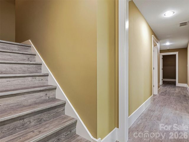 1606 Olmsted Drive, Asheville, NC 28803
