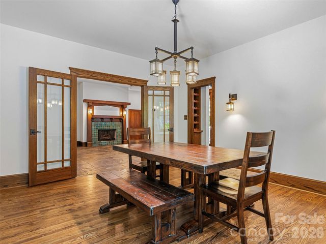 1606 Olmsted Drive, Asheville, NC 28803