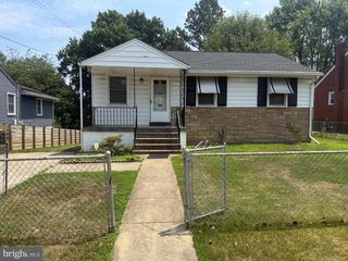 6015 JAMESTOWN RD, Hyattsville, MD 20782