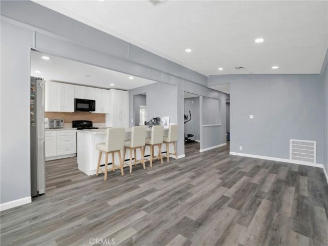 24303 Woolsey Canyon 85, West Hills, CA 91304