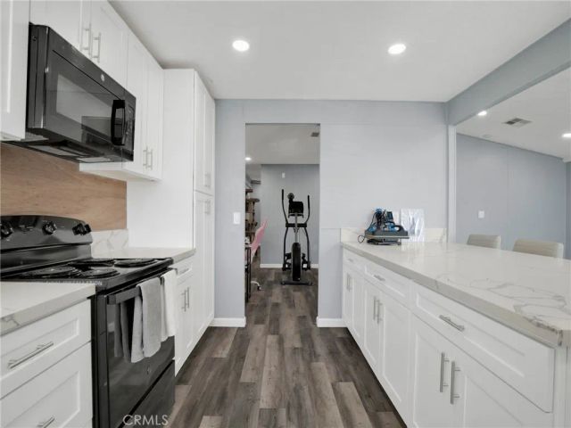 24303 Woolsey Canyon 85, West Hills, CA 91304