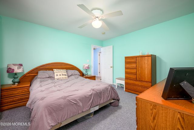 43 Westbrook Road, Howell, NJ 07731