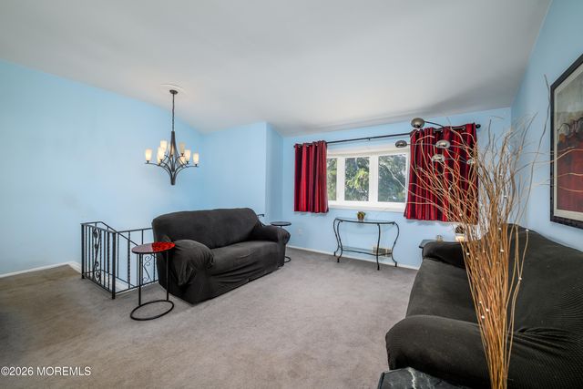 43 Westbrook Road, Howell, NJ 07731