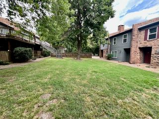 280 S Hill Avenue B102, Fayetteville, AR 72701