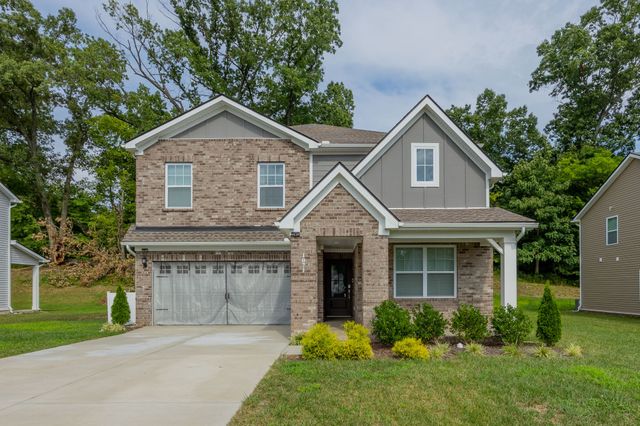 1071 Ross Farms Blvd, Clarksville, TN 37043