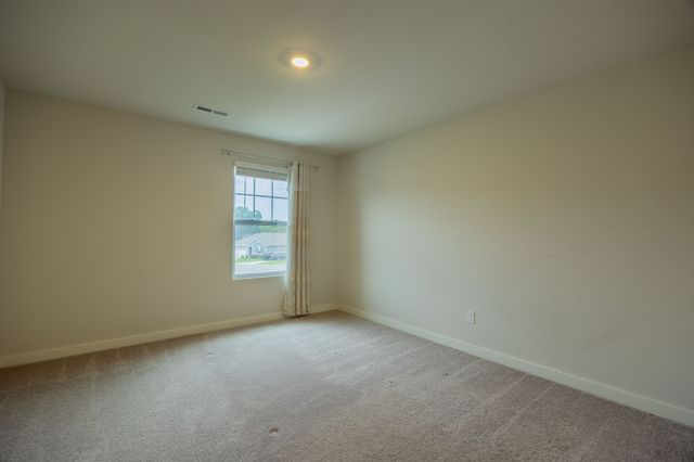 1071 Ross Farms Blvd, Clarksville, TN 37043