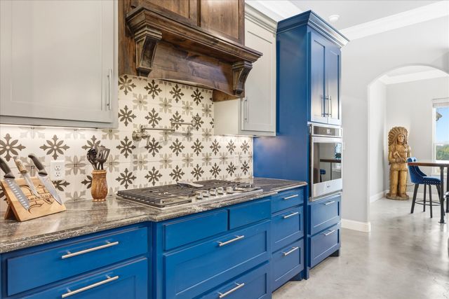 204 Martin Drive, Granbury, TX 76049