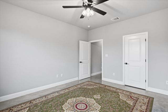 204 Martin Drive, Granbury, TX 76049