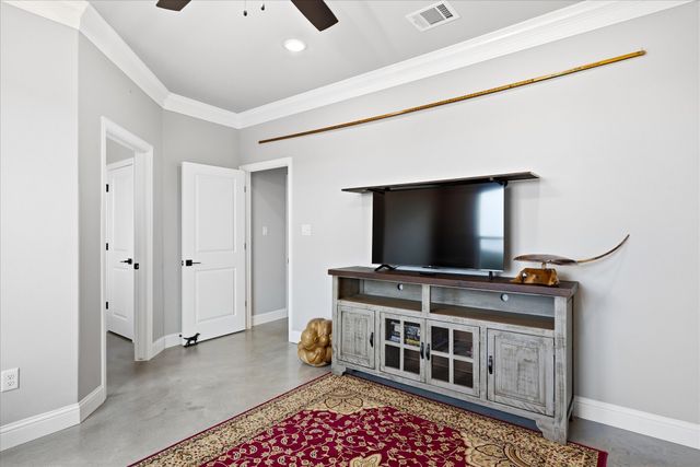 204 Martin Drive, Granbury, TX 76049