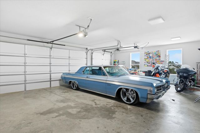 204 Martin Drive, Granbury, TX 76049