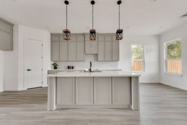 2729 Pike Drive, Lancaster, TX 75134