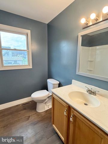 530 WYATT DR, Blandon, PA 19510