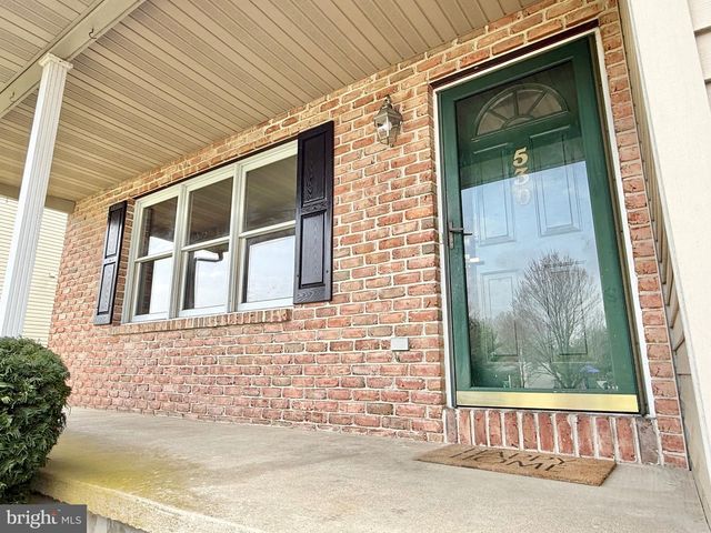 530 WYATT DR, Blandon, PA 19510