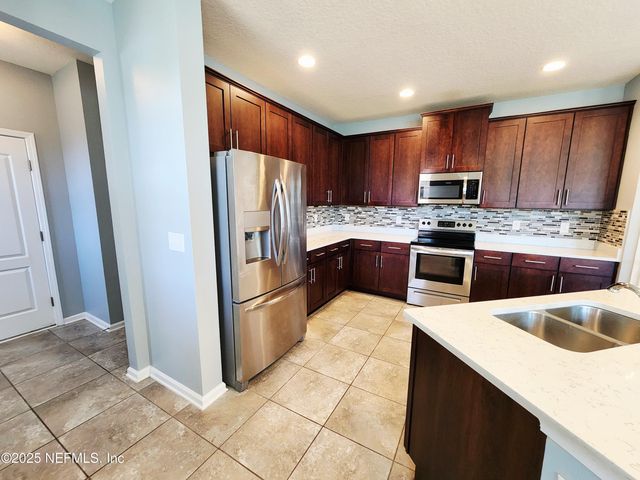 99 BUSH Place, St. Johns, FL 32259