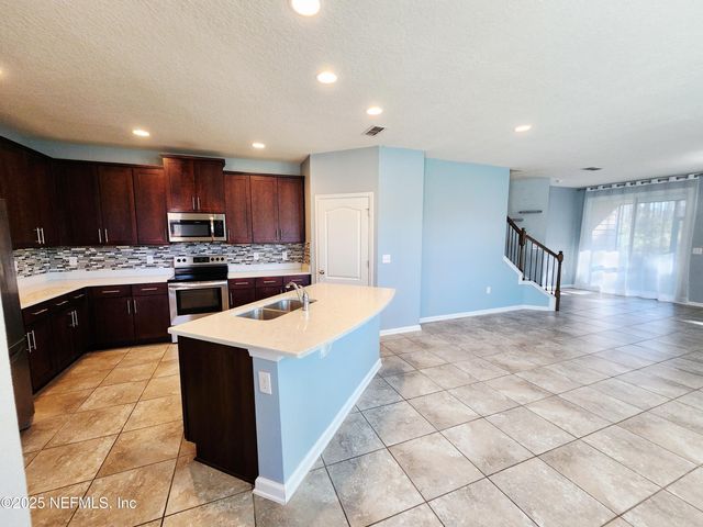 99 BUSH Place, St. Johns, FL 32259