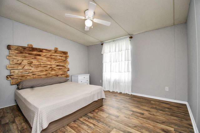 50 Private Road 2055 Road, Hull, TX 77564