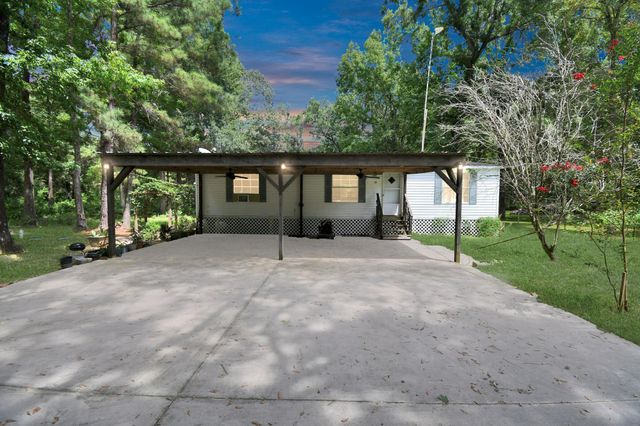 50 Private Road 2055 Road, Hull, TX 77564