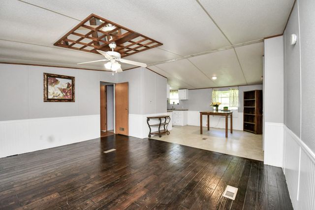 50 Private Road 2055 Road, Hull, TX 77564