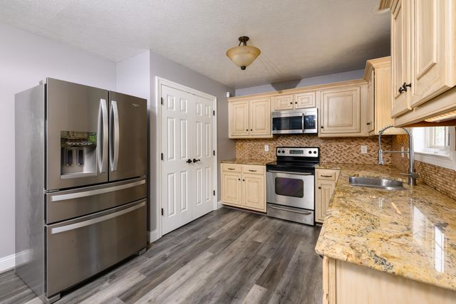 10008 Wild Cherry Drive, Union, KY 41091