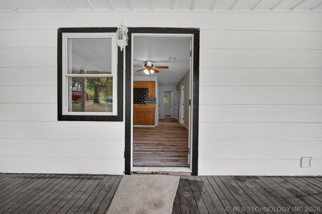 5595 S 4405 Road, Locust Grove, OK 74352