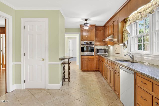3007 Charwood Place, Raleigh, NC 27612