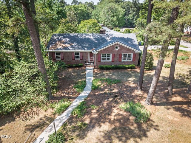 3007 Charwood Place, Raleigh, NC 27612
