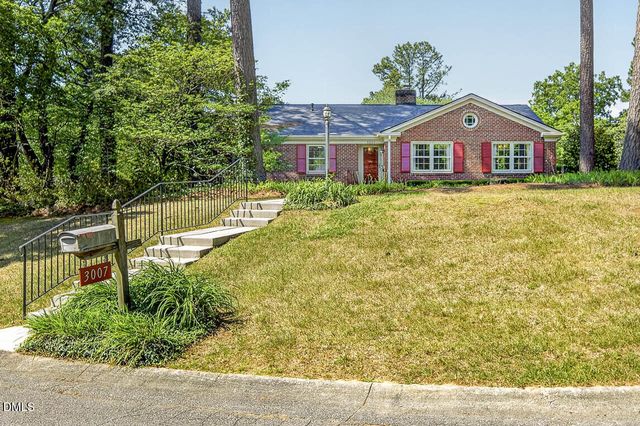 3007 Charwood Place, Raleigh, NC 27612