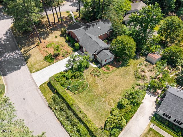 3007 Charwood Place, Raleigh, NC 27612