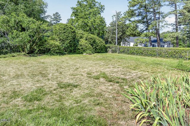3007 Charwood Place, Raleigh, NC 27612