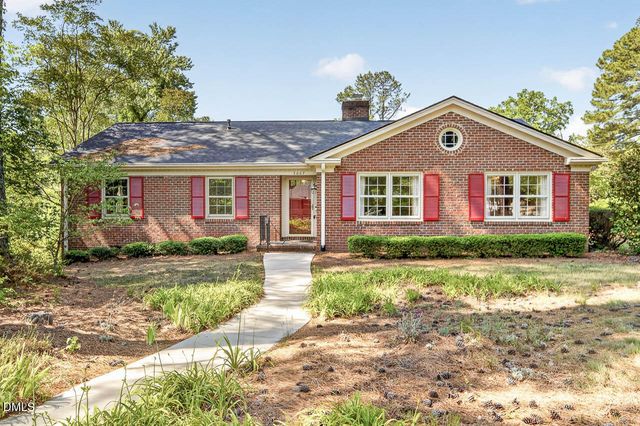 3007 Charwood Place, Raleigh, NC 27612