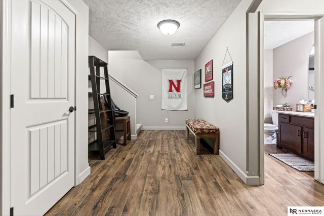 6418 N 163rd Street, Omaha, NE 68116