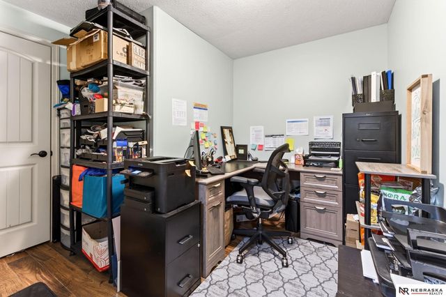 6418 N 163rd Street, Omaha, NE 68116