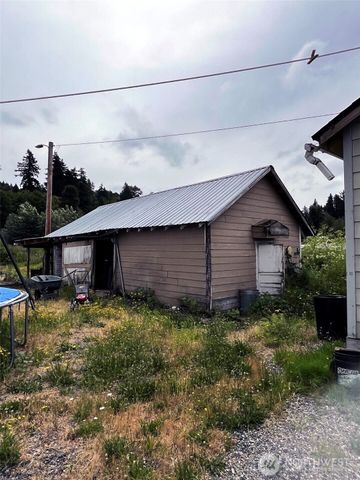 15703 67th Avenue NE, Arlington, WA 98223